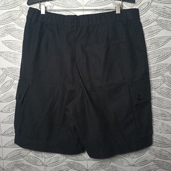 Aritzia Community Shorts Black Cotton Cargo Bermuda - Picture 5 of 6